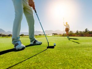 Los Sorprendentes Beneficios de Jugar al Golf para Tu Salud
